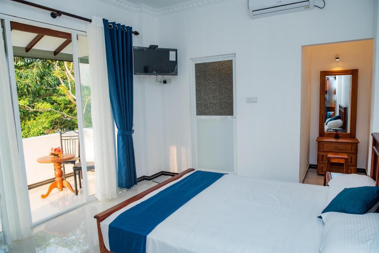Sky Edge Homestay キャンディー エクステリア 写真